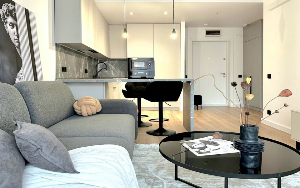 Сдаётся 1-комнатная квартира, 48 м²