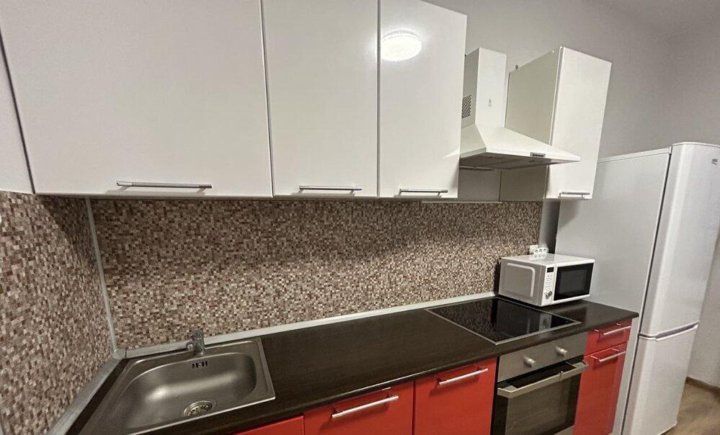 Сдаётся 1-комнатная квартира, 37 м²