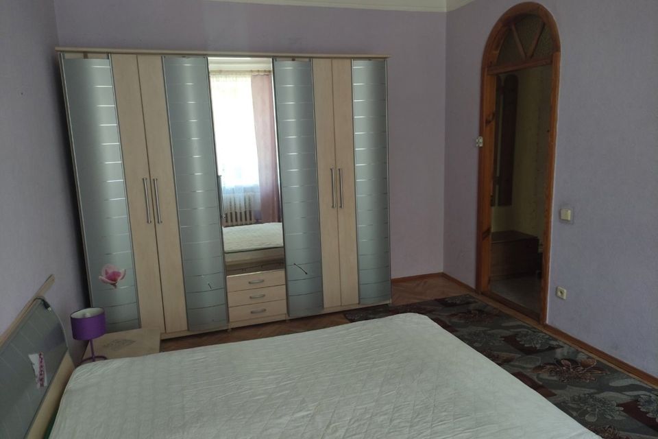 Сдаётся 2-комнатная квартира, 52 м²