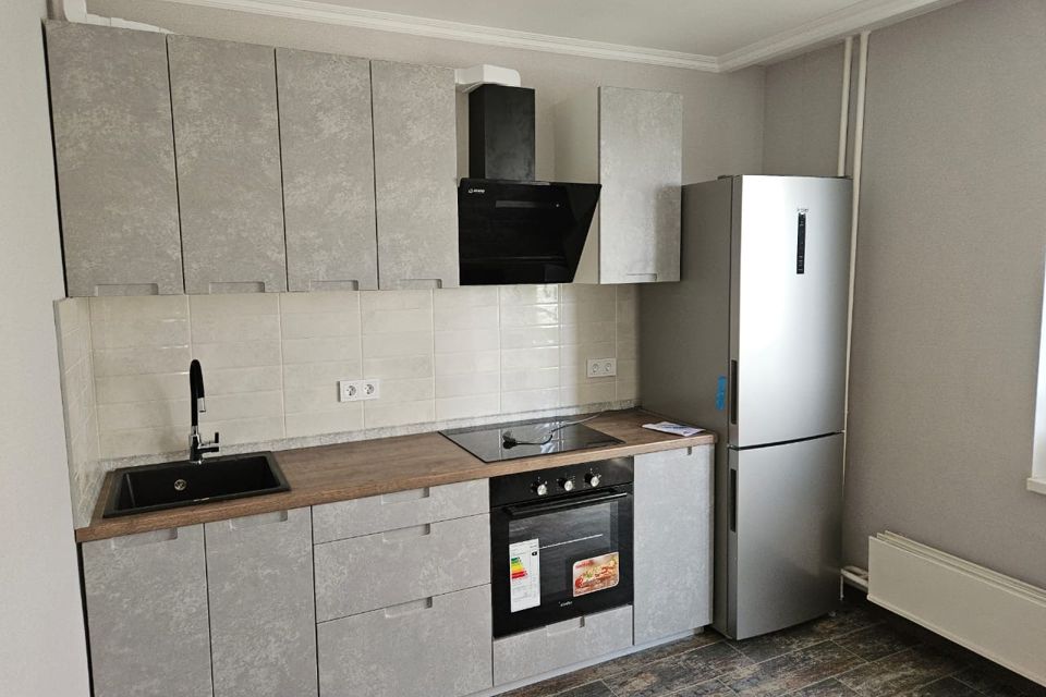 Сдаётся 1-комнатная квартира, 38 м²