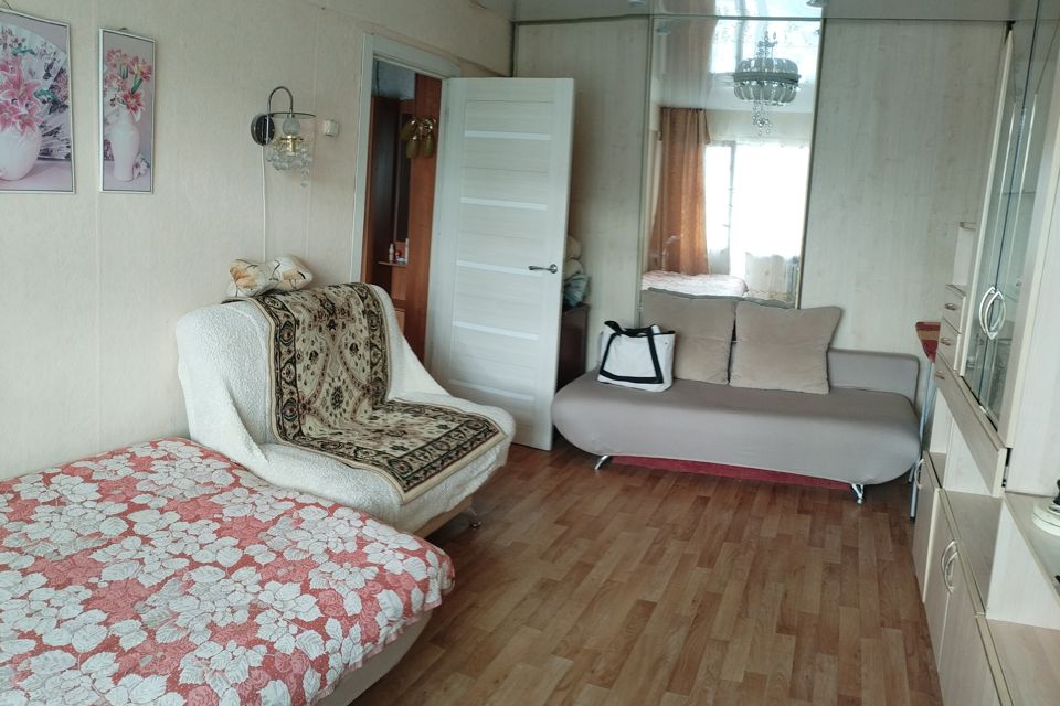Сдаётся 2-комнатная квартира, 42 м²