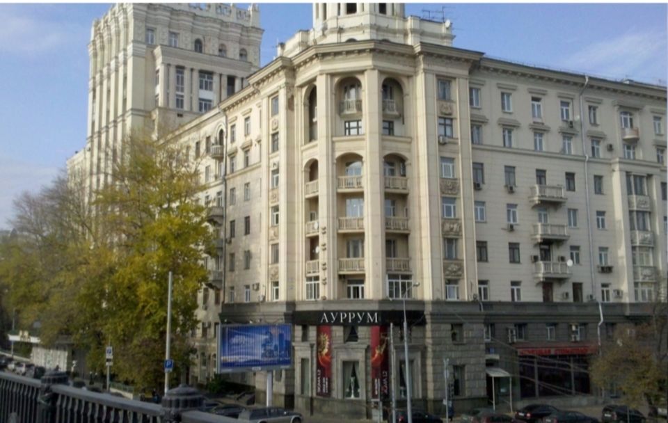Сдаётся 2-комнатная квартира, 53 м²