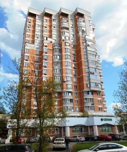 Сдаётся 4-комнатная квартира, 150 м²