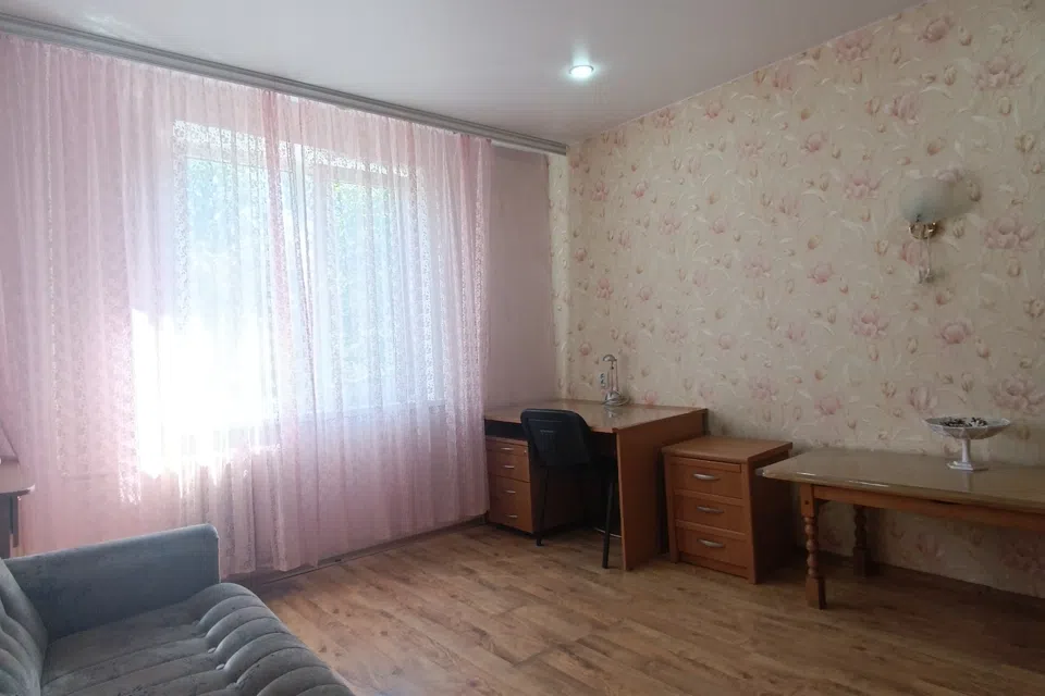 Сдаётся 2-комнатная квартира, 50 м²