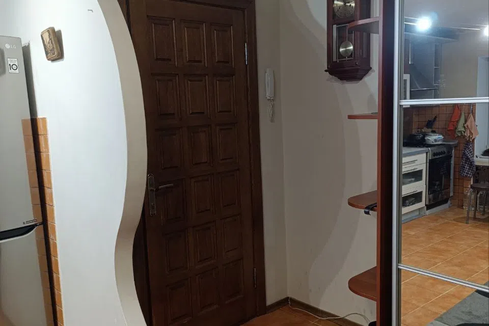 Сдаётся 3-комнатная квартира, 109.3 м²