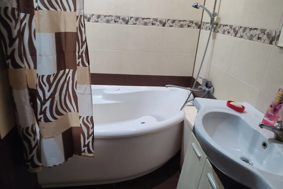 Сдаётся 1-комнатная квартира, 30 м²