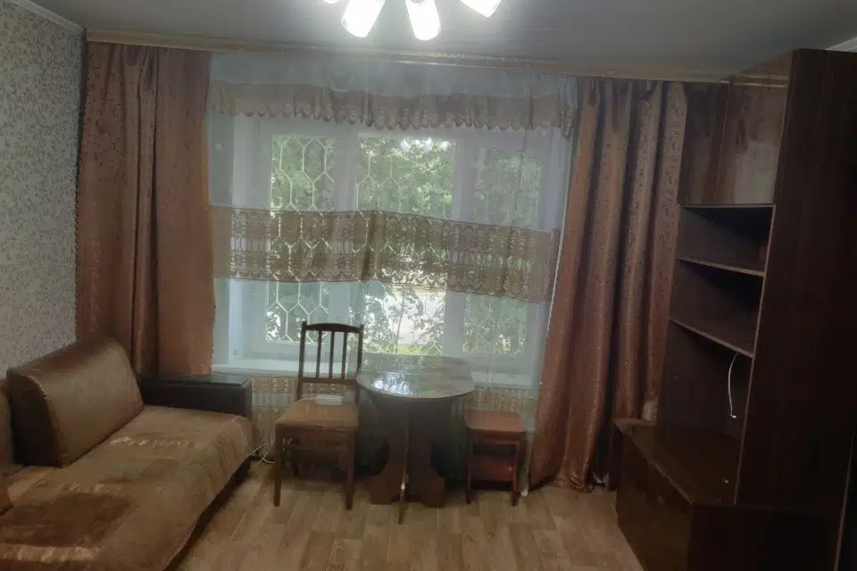 Сдаётся комната в 4-комн. квартире, 16 м²