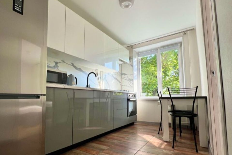 Сдаётся 2-комнатная квартира, 38 м²