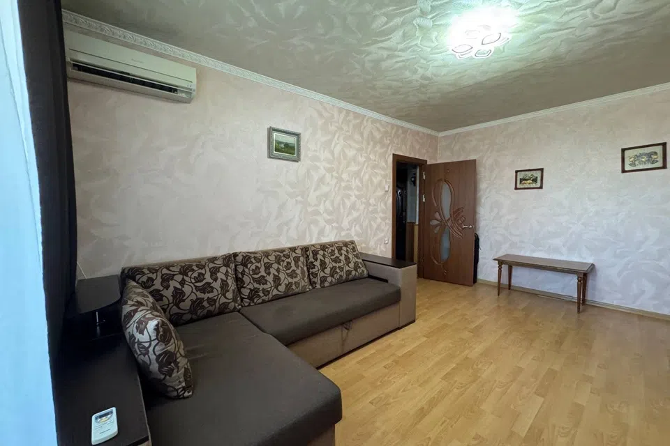 Сдаётся 2-комнатная квартира, 54 м²