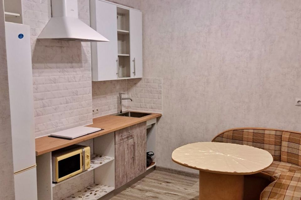 Сдаётся 1-комнатная квартира, 33 м²