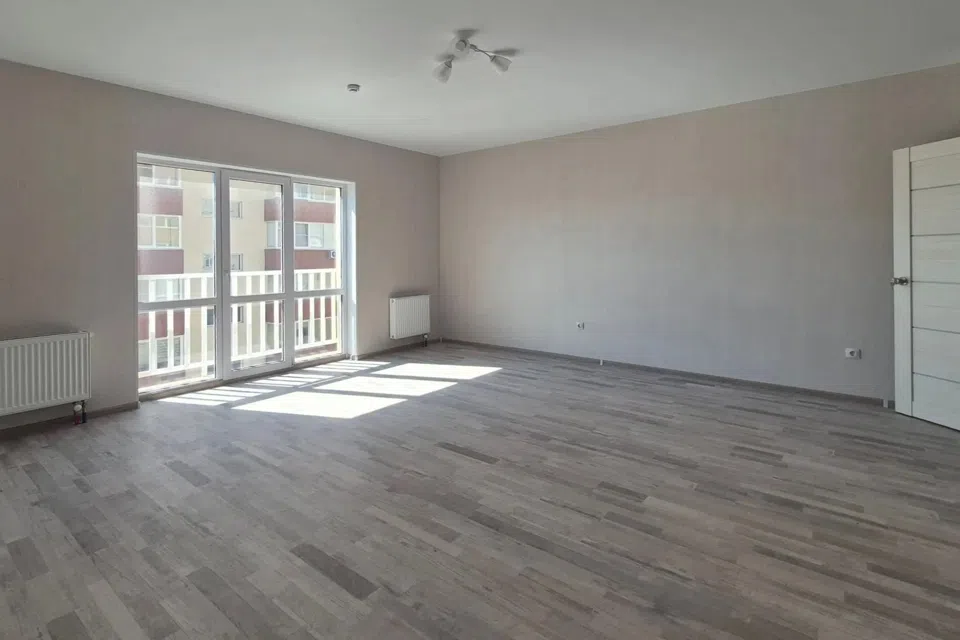 Сдаётся 3-комнатная квартира, 98.1 м²