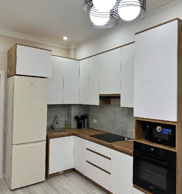 Сдаётся 2-комнатная квартира, 60 м²