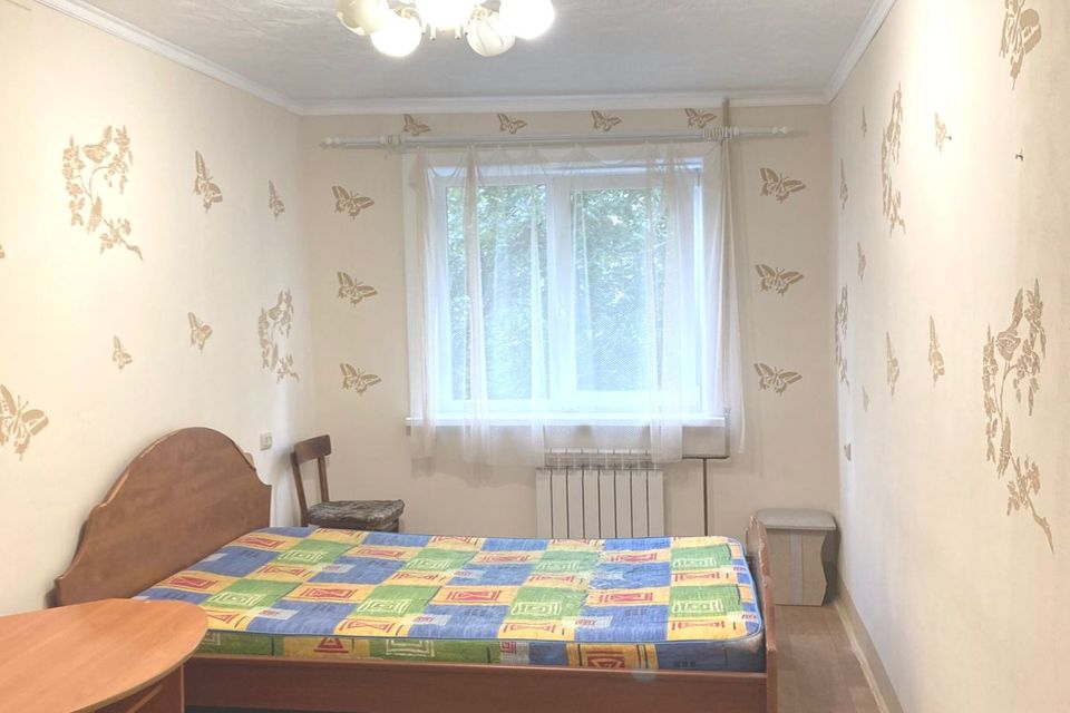 Сдаётся 2-комнатная квартира, 42 м²