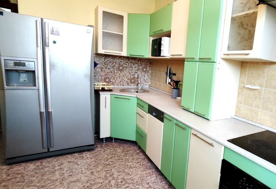 Сдаётся 2-комнатная квартира, 54 м²