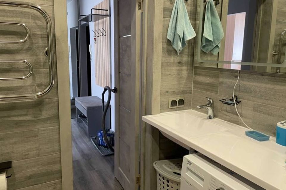 Сдаётся 1-комнатная квартира, 43 м²