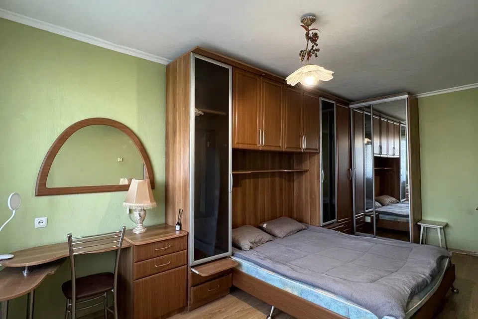 Сдаётся 2-комнатная квартира, 54 м²