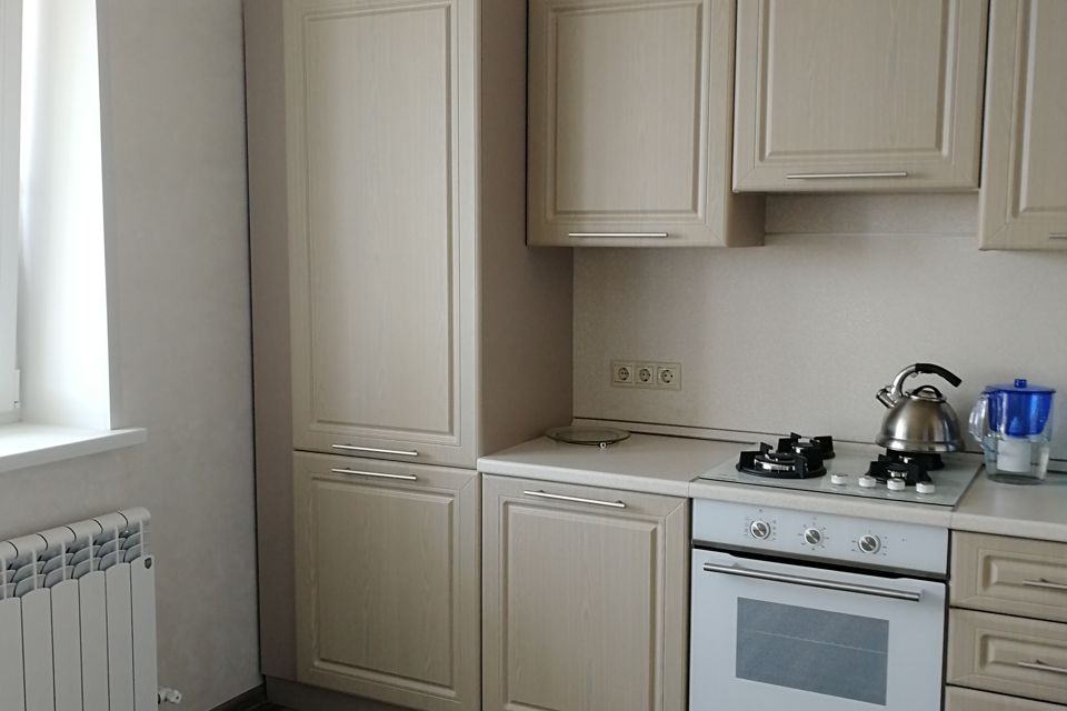 Сдаётся 2-комнатная квартира, 63 м²
