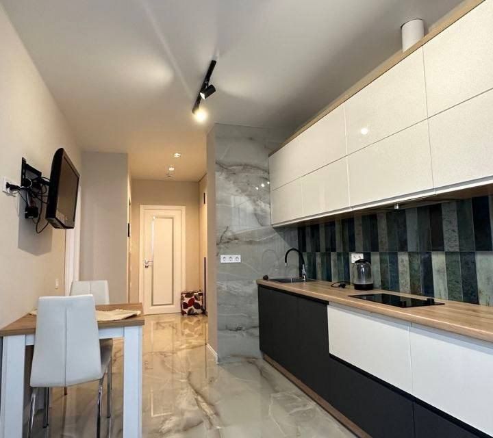 Сдаётся 1-комнатная квартира, 42 м²