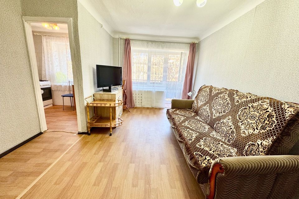Сдаётся 1-комнатная квартира, 33 м²