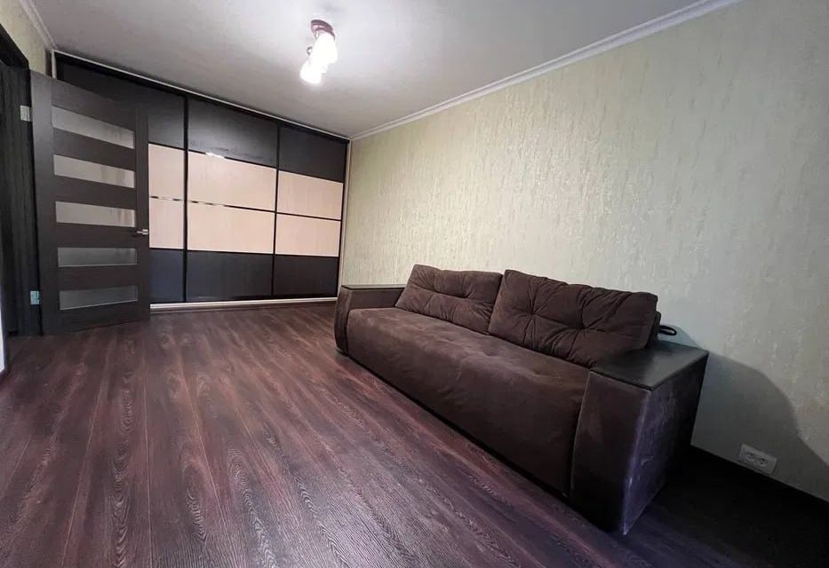 Сдаётся 1-комнатная квартира, 38 м²