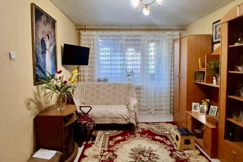 Сдаётся 1-комнатная квартира, 35 м²