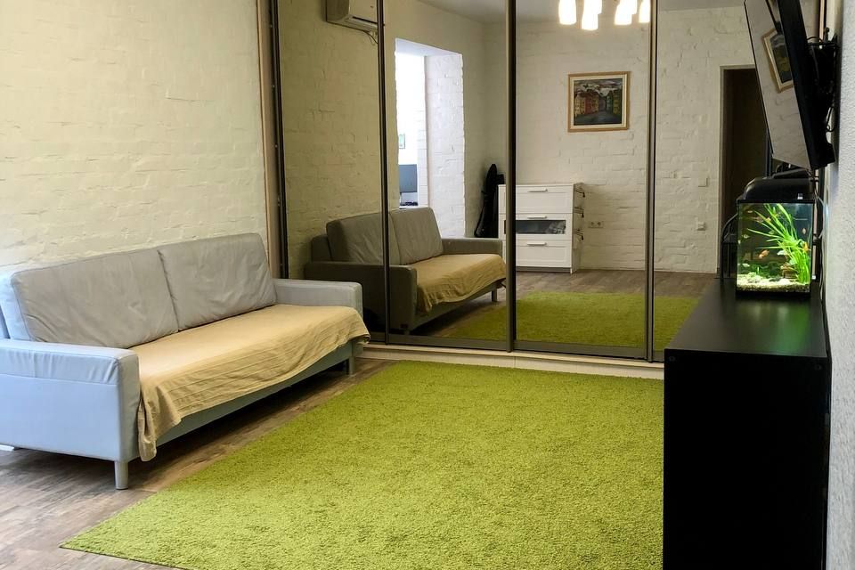 Сдаётся 2-комнатная квартира, 49 м²