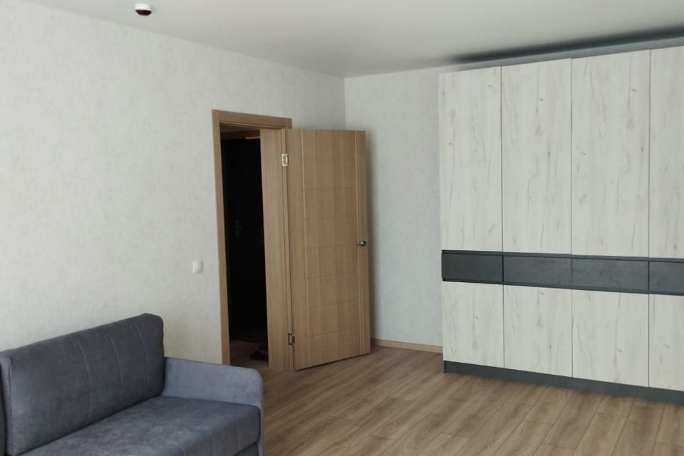 Сдаётся 1-комнатная квартира, 37 м²