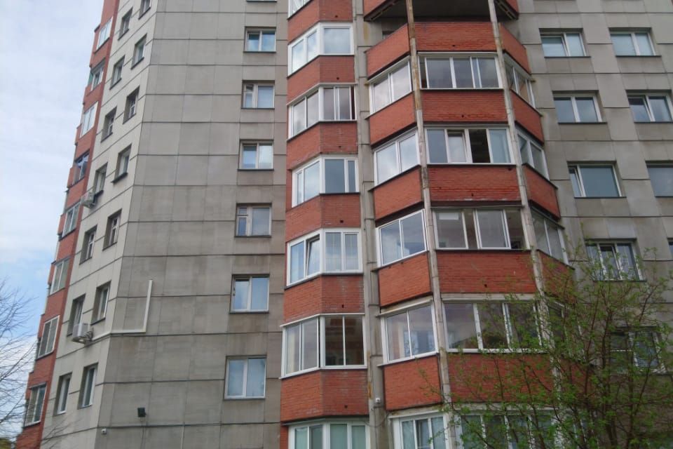 Сдаётся 2-комнатная квартира, 75 м²