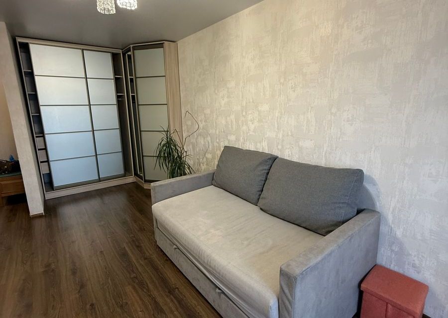 Сдаётся 1-комнатная квартира, 43 м²