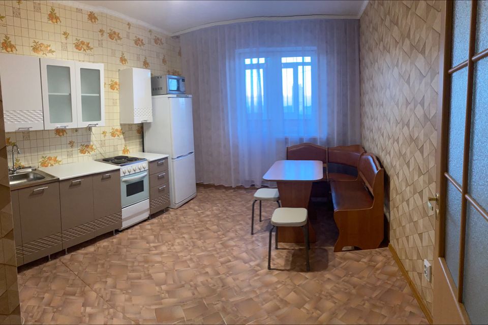 Сдаётся 1-комнатная квартира, 46 м²