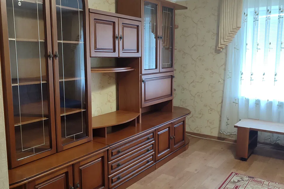 Сдаётся 2-комнатная квартира, 54 м²