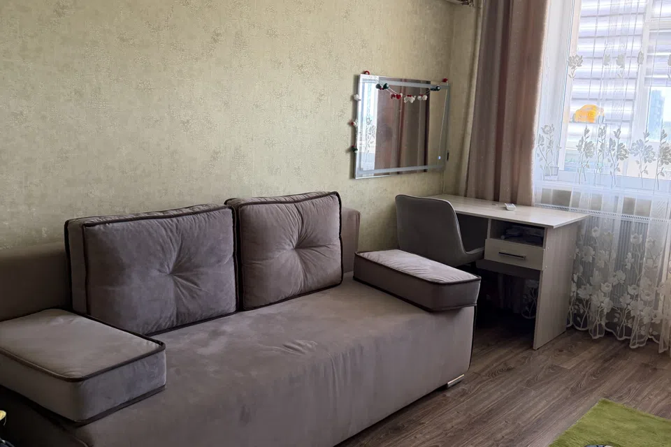 Сдаётся 2-комнатная квартира, 55 м²