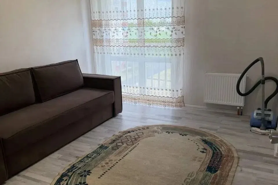 Сдаётся 3-комнатная квартира, 90 м²