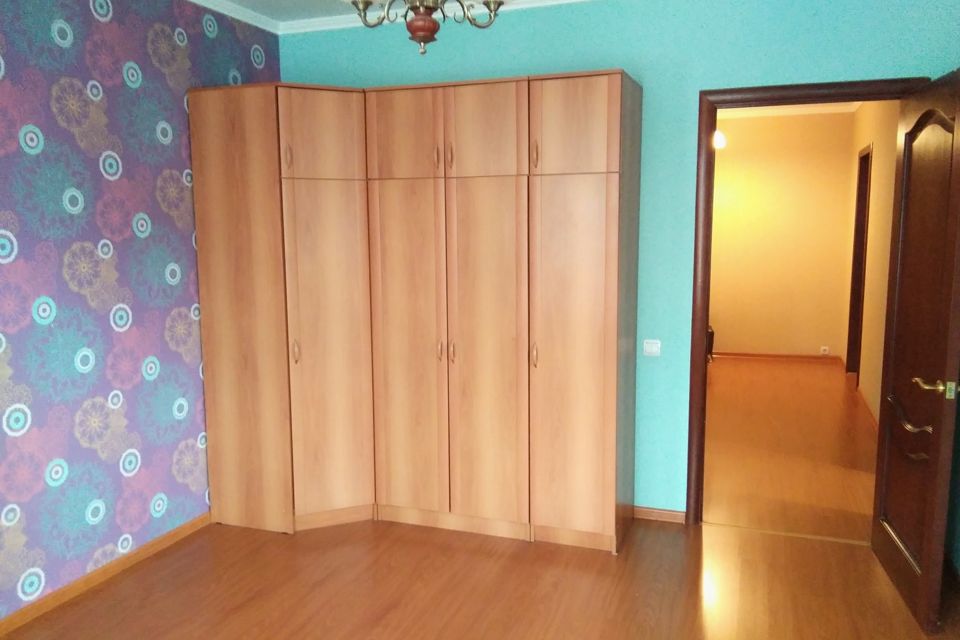 Сдаётся 2-комнатная квартира, 66.9 м²