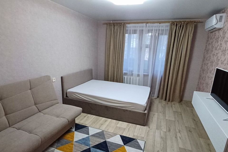 Сдаётся 1-комнатная квартира, 45 м²