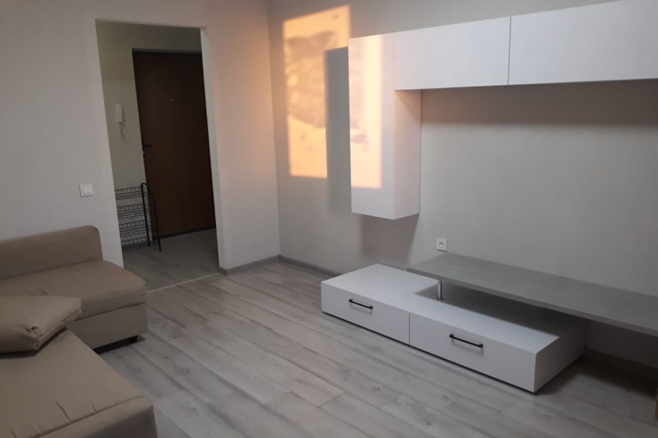 Сдаётся 1-комнатная квартира, 35 м²