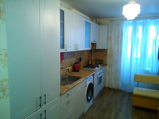 Сдаётся 2-комнатная квартира, 65 м²