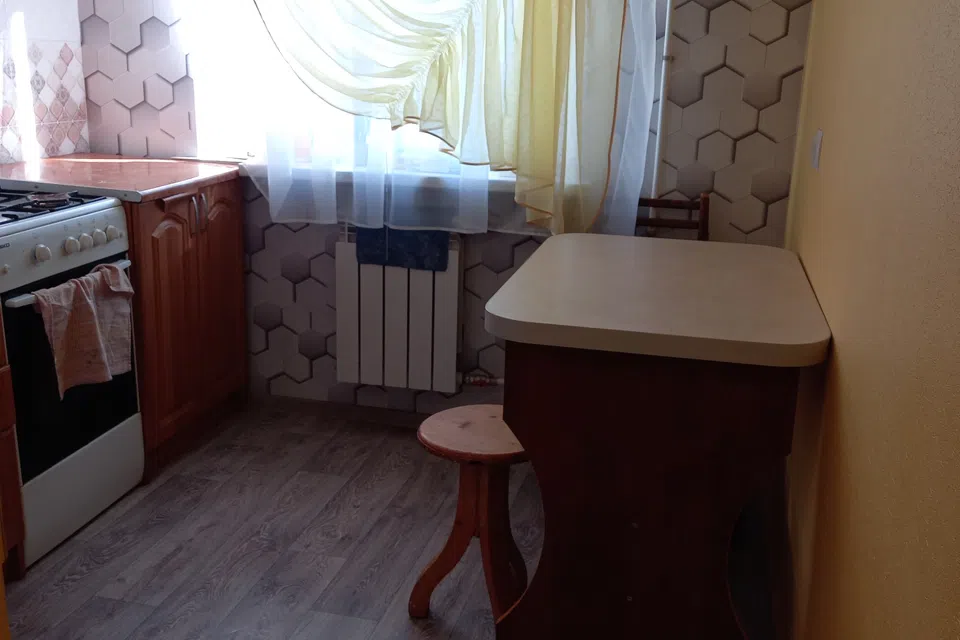 Сдаётся 1-комнатная квартира, 40 м²