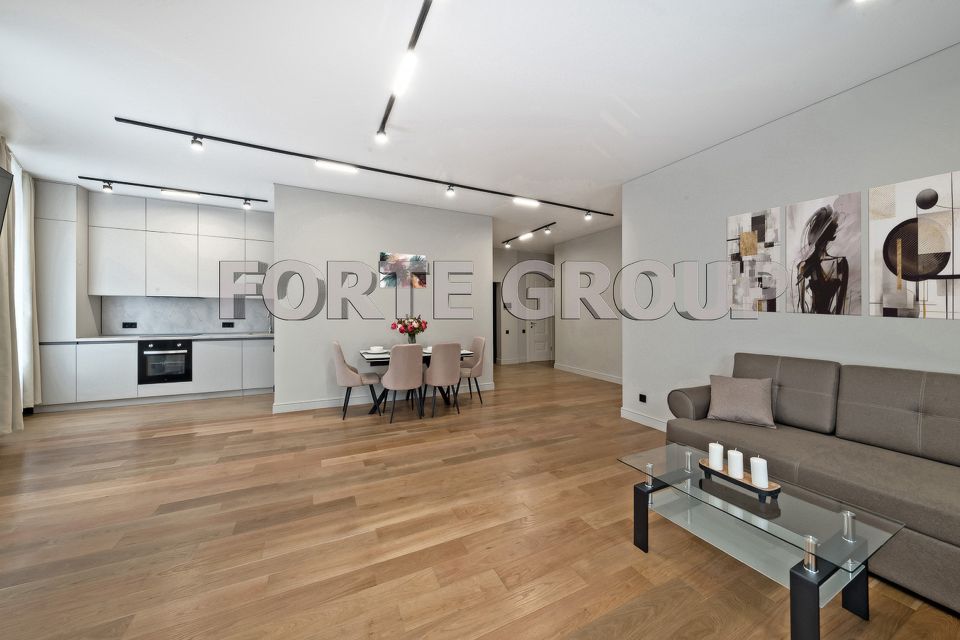 Сдаётся 3-комнатная квартира, 108 м²