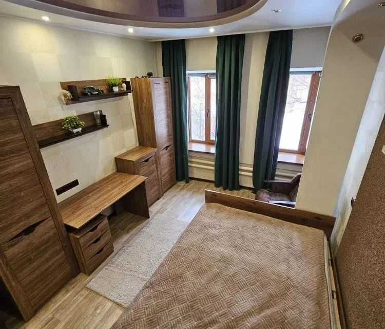 Сдаётся 1-этажный дом, 100 м²