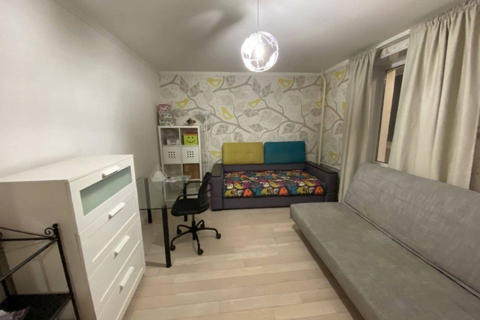 Сдаётся 1-комнатная квартира, 35 м²