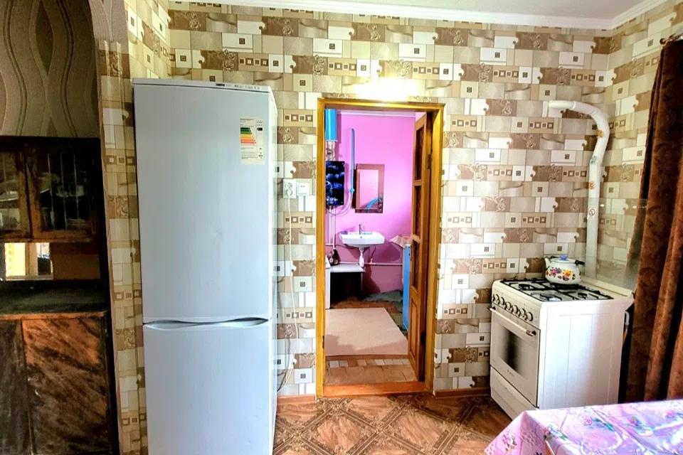 Сдаётся 1-этажный дом, 60 м²