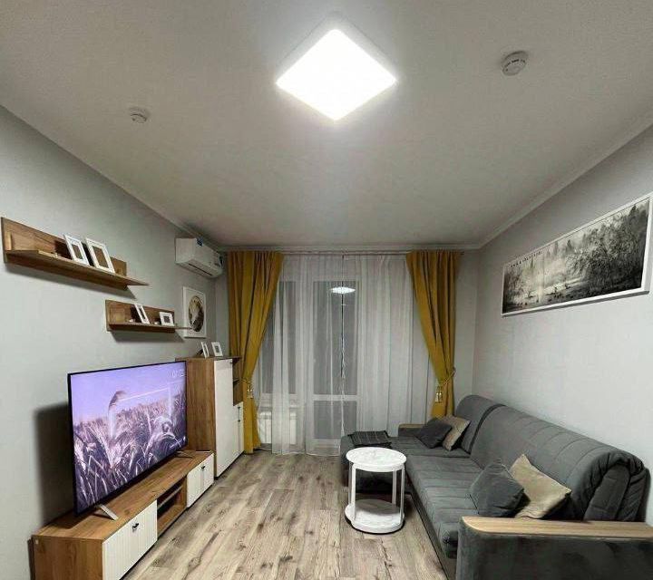 Сдаётся 1-комнатная квартира, 37 м²