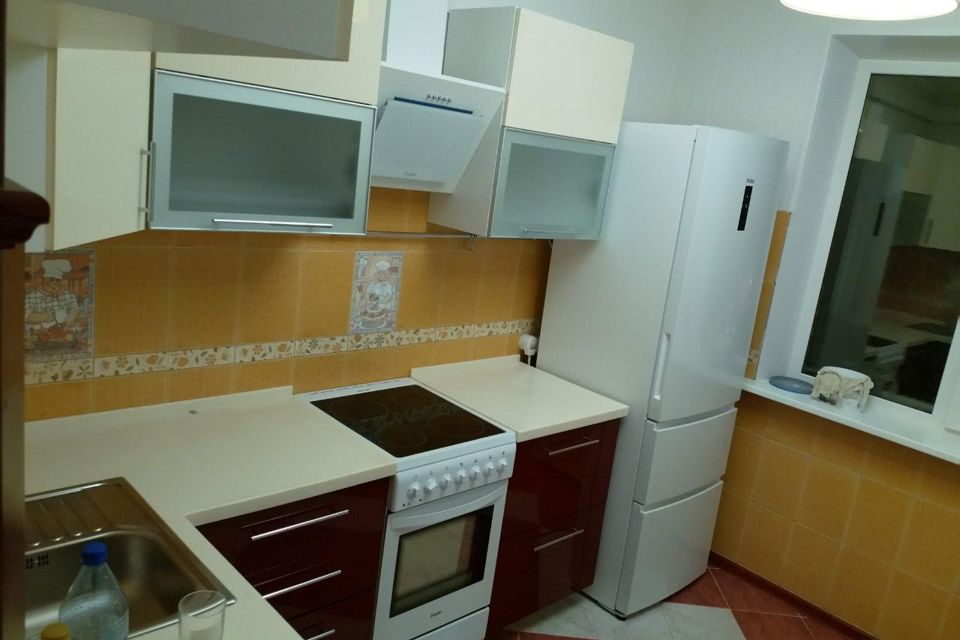 Сдаётся 2-комнатная квартира, 60 м²