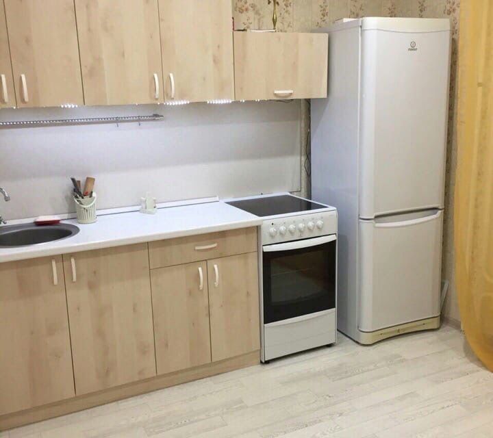 Сдаётся 1-комнатная квартира, 38 м²