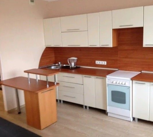 Сдаётся 1-комнатная квартира, 43 м²