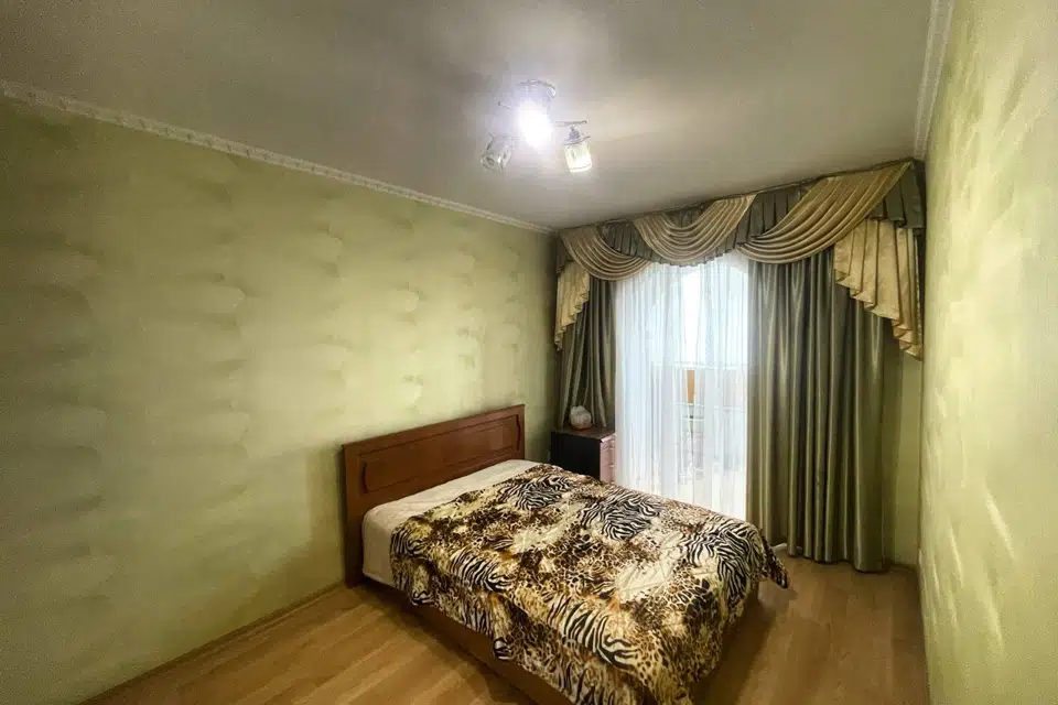 Сдаётся 2-комнатная квартира, 55 м²