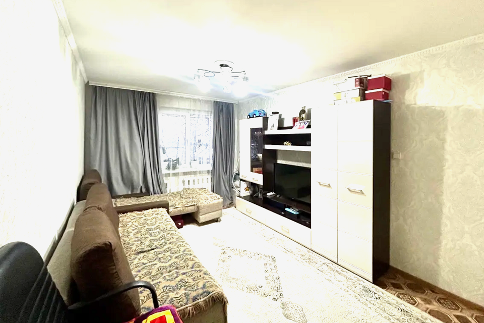 Сдаётся 2-комнатная квартира, 57.6 м²