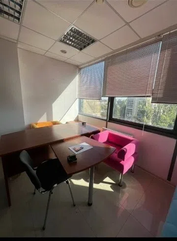 Сдаётся офис, 38 м²