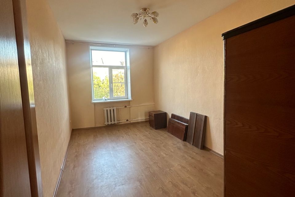 Сдаётся 2-комнатная квартира, 58.1 м²